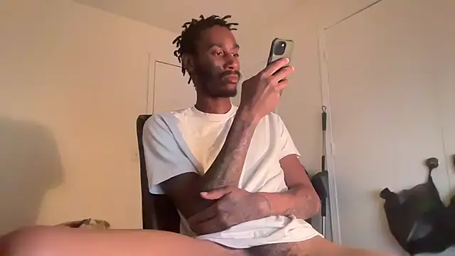 ITSONLYKENNY online show from 10/07/25, 05:52