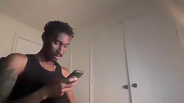 ITSONLYKENNY online show from 09/28/25, 10:00