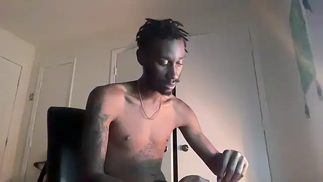 ITSONLYKENNY online show from 09/25/25, 01:00