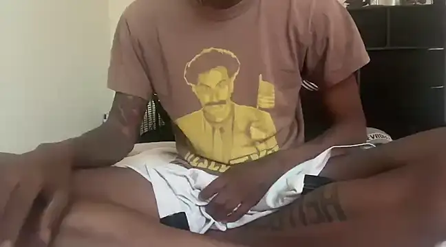 ITSONLYKENNY online show from 02/17/25, 09:32