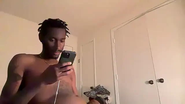 ITSONLYKENNY online show from 10/02/25, 06:17