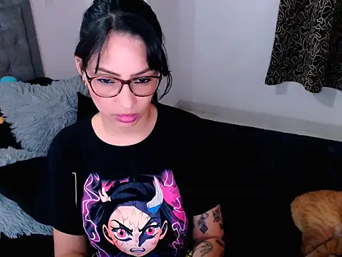 diana  34 online show from 12/19/25, 02:37