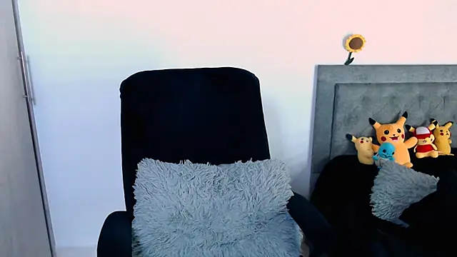 Snapshot of diana__34 chatting on 05/29/26, 10:49 diana 34 online show from 05/29/26, 10:49