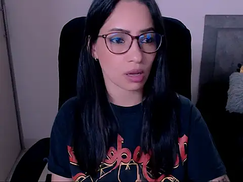 diana  34 online show from 10/24/25, 12:53