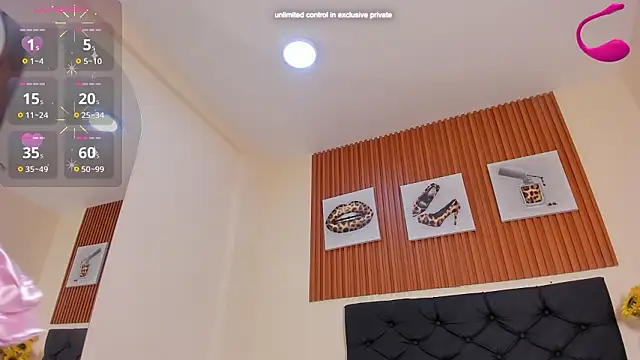 Cristale69 online show from 03/21/26, 07:07