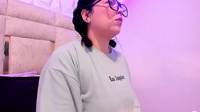 PauletteJ online show from 03/06/26, 11:49