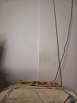 Snapshot of Miss-boobs chatting on 02/19/25, 11:04 Miss-boobs online show from 02/19/25, 11:04