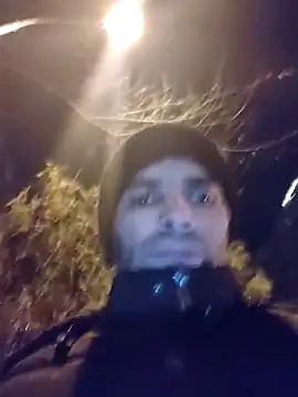 Snapshot of J0nyhson chatting on 12/18/25, 04:33 J0nyhson online show from 12/18/25, 04:33