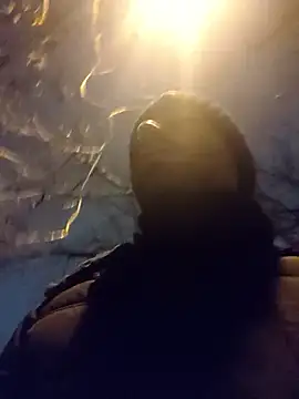 Snapshot of J0nyhson chatting on 01/07/26, 06:35 J0nyhson online show from 01/07/26, 06:35