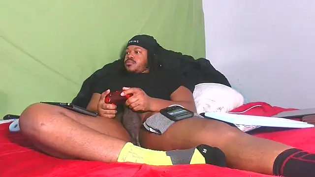 Carolinayoungin online show from 09/15/25, 10:10