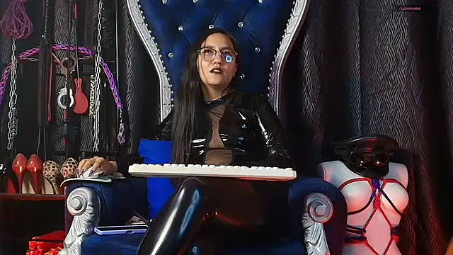 abbymora online show from 04/07/26, 03:30