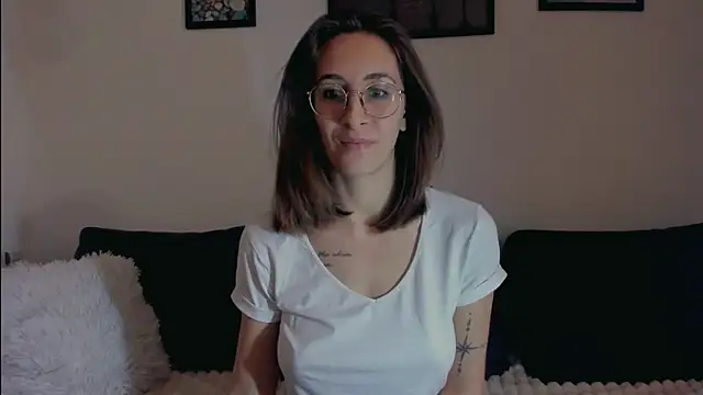 DesireMore90 online show from 02/12/26, 12:21