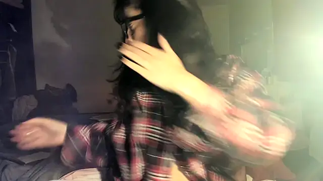 Snapshot of ginakatana chatting on 09/22/25, 03:01 ginakatana online show from 09/22/25, 03:01