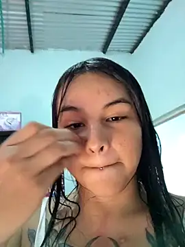 Snapshot of Bellota_22_Fuckme chatting on 11/11/25, 10:15 Bellota 22 Fuckme online show from 11/11/25, 10:15