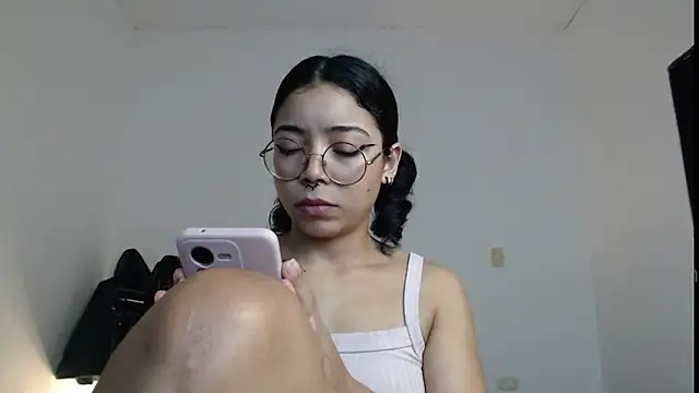 Putaku San online show from 11/11/25, 04:40