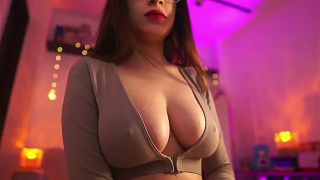 melissajoness3 online show from 10/25/25, 12:10