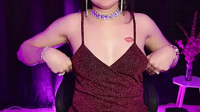 GODDESS SHANAYA online show from 01/04/25, 03:07