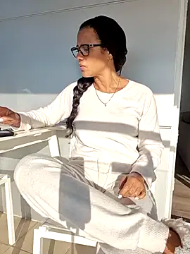 Allana Squirt online show from 11/27/25, 08:37