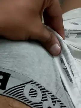 felix dion online show from 10/24/25, 07:57