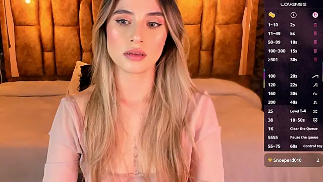 KiaraCarter online show from 11/11/25, 09:20