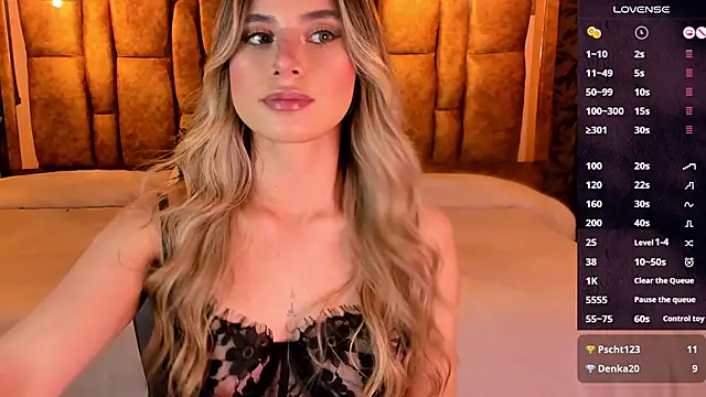 KiaraCarter online show from 10/28/25, 07:57