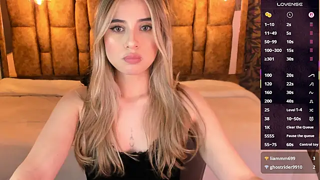 KiaraCarter online show from 12/18/25, 07:50