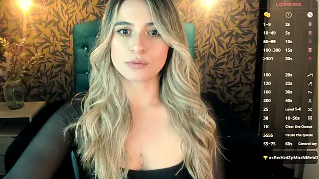 KiaraCarter online show from 03/07/25, 08:22