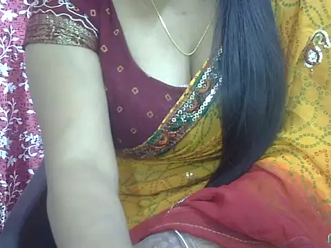 Lusty Wife1 online show from 11/28/25, 10:59