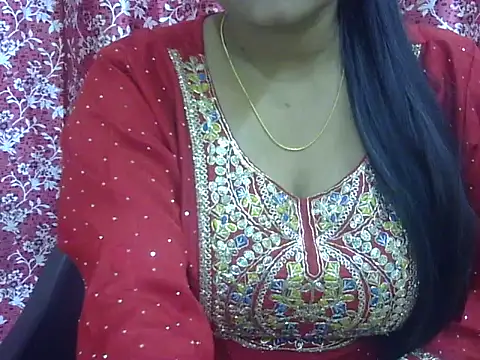 Lusty Wife1 online show from 11/26/25, 11:21