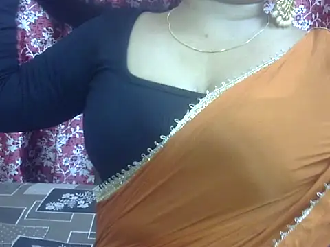 Lusty Wife1 online show from 03/09/26, 07:17