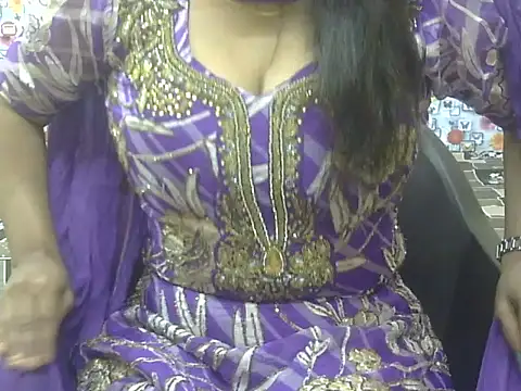 Lusty Wife1 online show from 11/17/25, 12:09