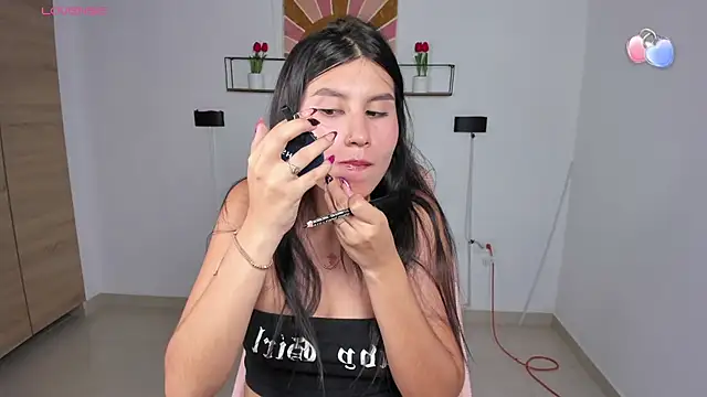 emily villamil online show from 04/20/26, 11:39