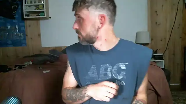 DiccJonas TinyTurner711 online show from 01/15/26, 10:51