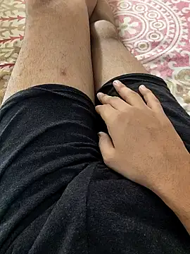 Horny boy321 online show from 09/09/25, 10:57