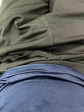 Horny boy321 online show from 10/27/25, 11:33