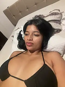 AgathaGeorgiou online show from 03/17/25, 11:35