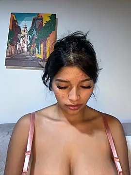 AgathaGeorgiou online show from 10/15/25, 10:40