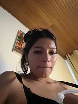 AgathaGeorgiou online show from 11/05/25, 10:24