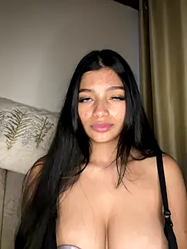 AgathaGeorgiou online show from 10/20/25, 10:43