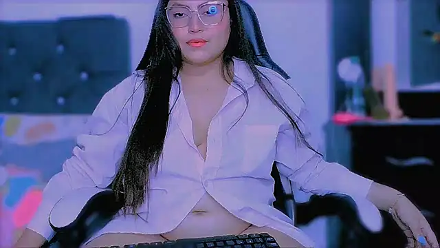 KathieBurning online show from 11/05/25, 08:34