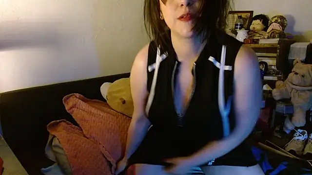 collette beaufoy  online show from 02/15/26, 06:25