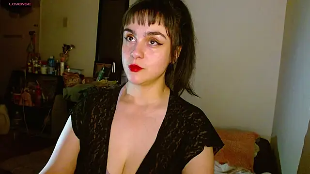 Snapshot of collette_beaufoy_ chatting on 10/11/25, 06:25 collette beaufoy online show from 10/11/25, 06:25