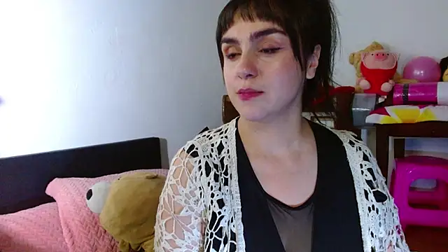 collette beaufoy  online show from 05/14/26, 02:36