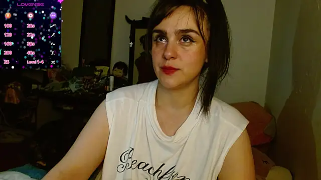 Snapshot of collette_beaufoy_ chatting on 09/17/25, 06:37 collette beaufoy online show from 09/17/25, 06:37