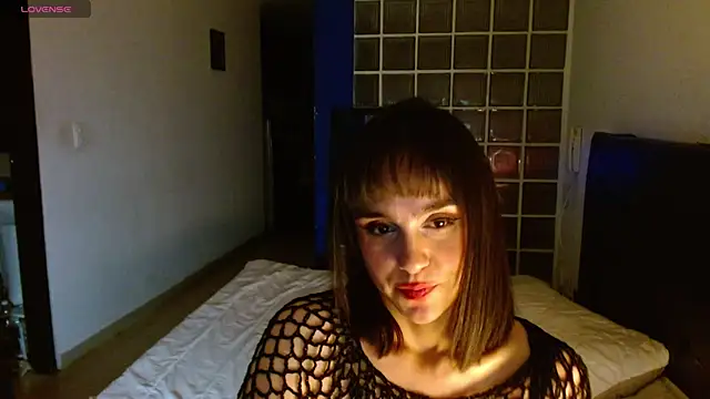 Snapshot of collette_beaufoy_ chatting on 02/12/25, 11:51 collette beaufoy online show from 02/12/25, 11:51