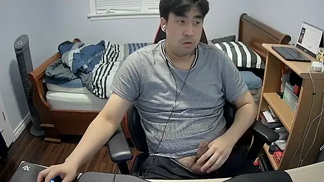 Koreanboy171 online show from 03/15/26, 04:08