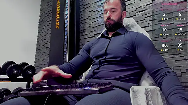 Snapshot of David_Big_Daddy chatting on 02/20/26, 03:47 David Big Daddy online show from 02/20/26, 03:47