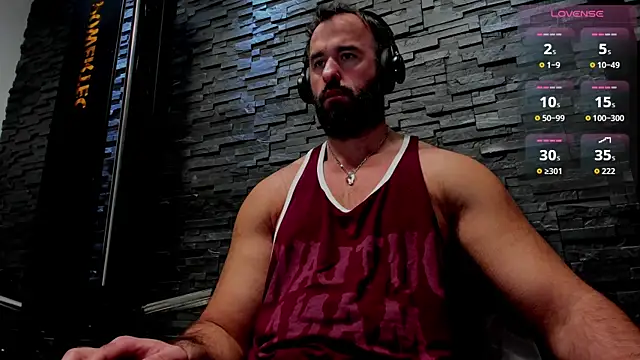 Snapshot of David_Big_Daddy chatting on 11/26/25, 07:47 David Big Daddy online show from 11/26/25, 07:47