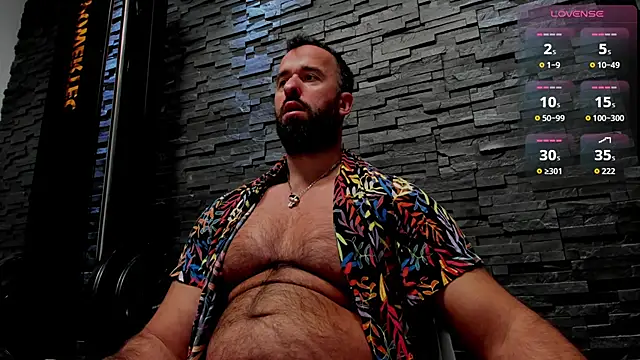 Snapshot of David_Big_Daddy chatting on 10/25/25, 09:26 David Big Daddy online show from 10/25/25, 09:26