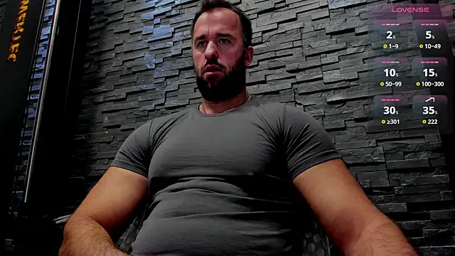 Snapshot of David_Big_Daddy chatting on 11/14/25, 06:22 David Big Daddy online show from 11/14/25, 06:22